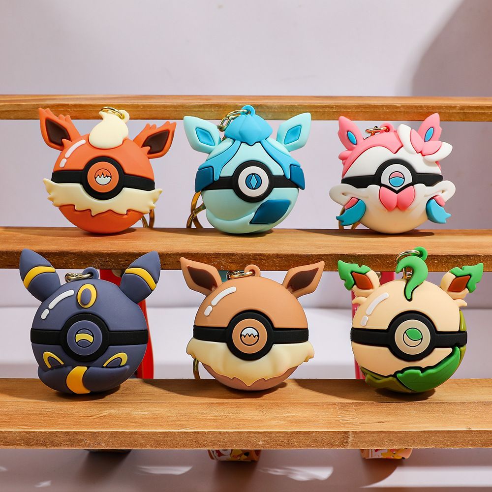 Pokeball Cosplay Prop - سلسلة مفاتيح على شكل شخصية بوكيمون