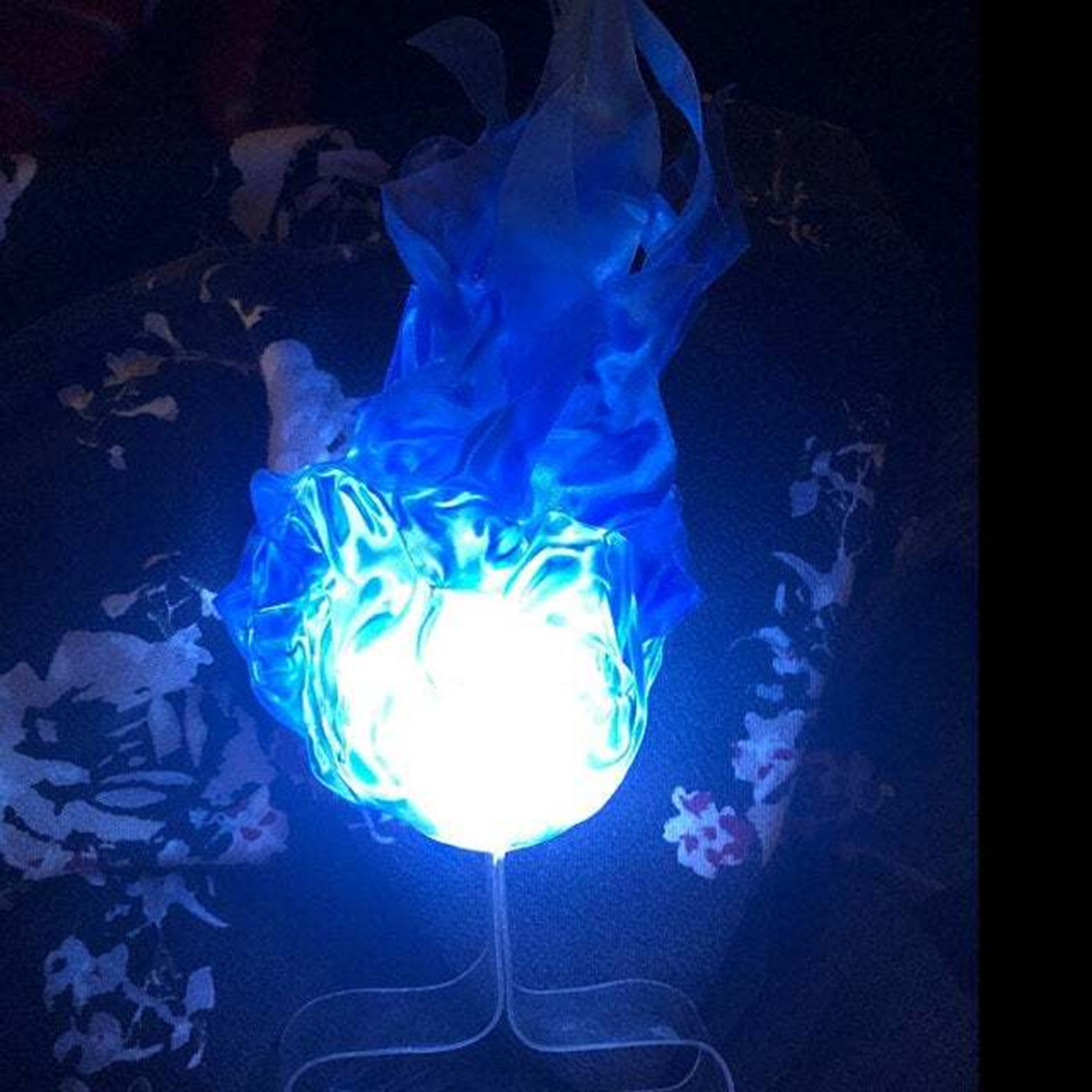 محاكاة مصباح الموقد العائم ، د - مراجعة Cosplay Fireball Prop وسعره