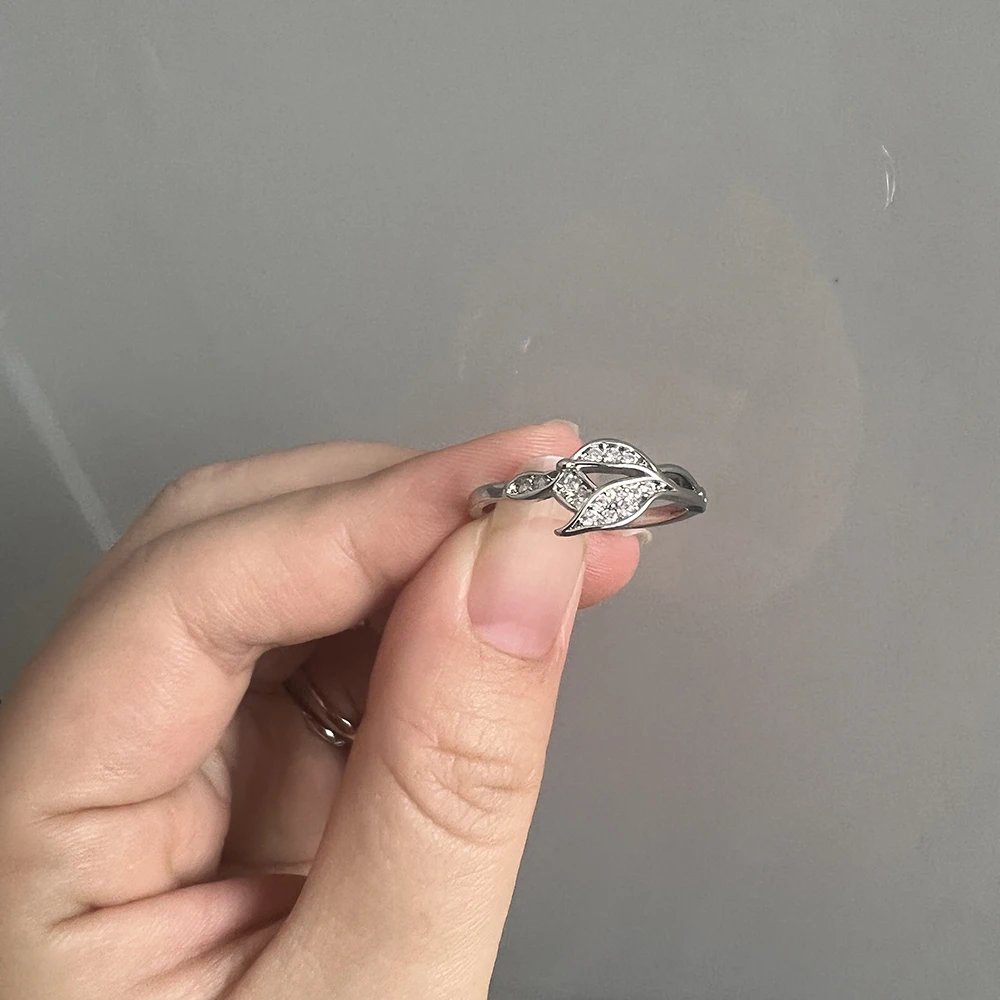 الحب والفضاء العميق كزيفير زين - مراجعة Cosplay Floating Prop وسعره